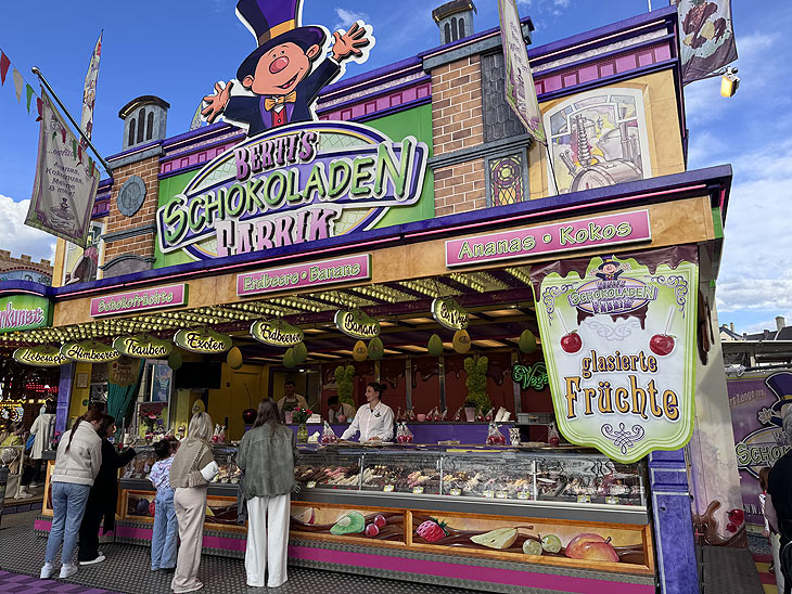 Berti's Schokoladenfabrik auf dem Osterplärrer 2024 in Augsburg (©Foto: Martin Schmitz)